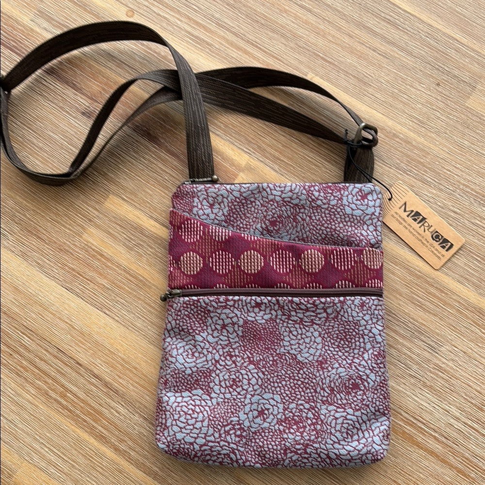 Maruca Design Crossbody Pocket Bag